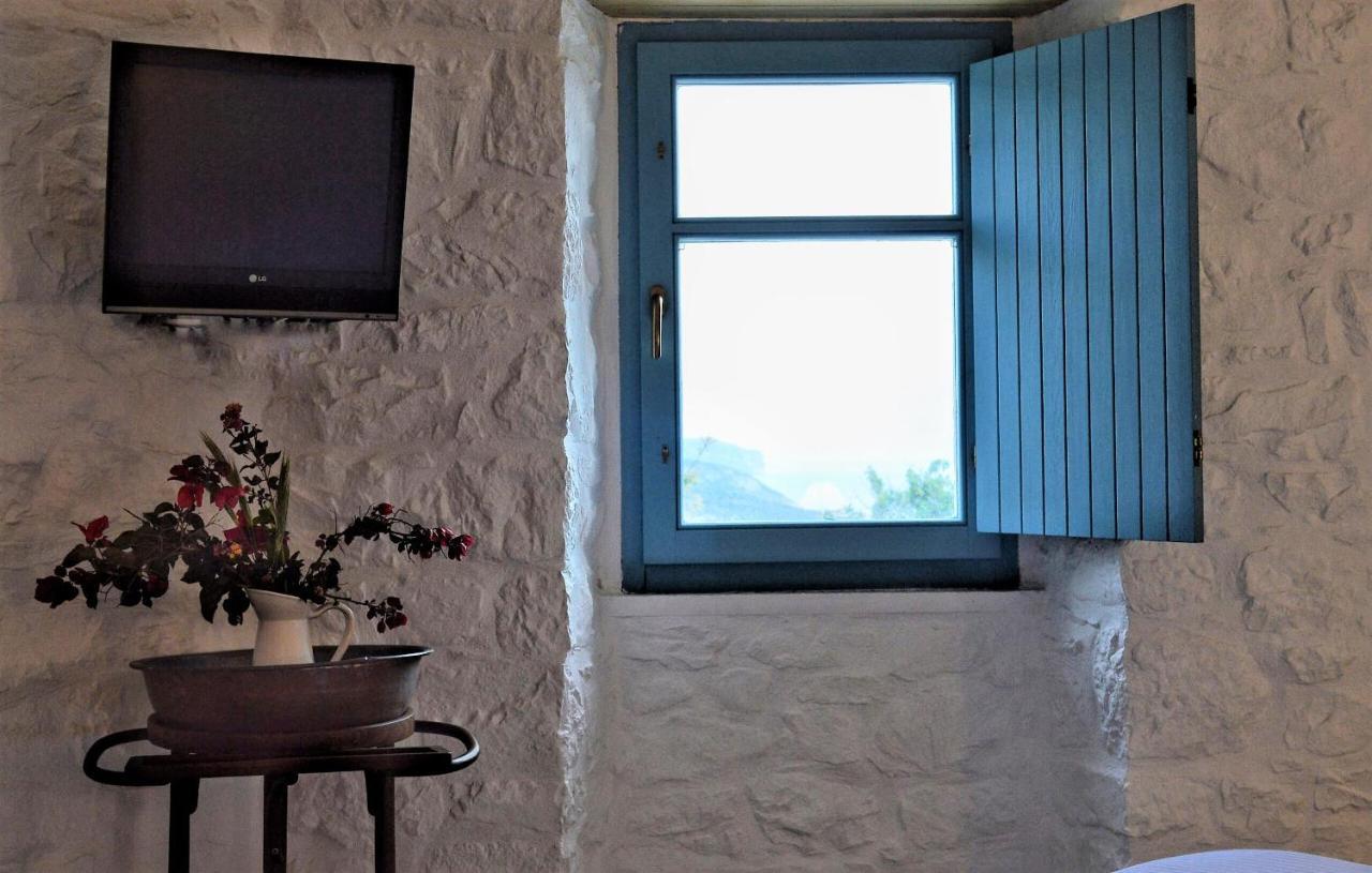 Lithos Stone Suites Areopoli Ngoại thất bức ảnh