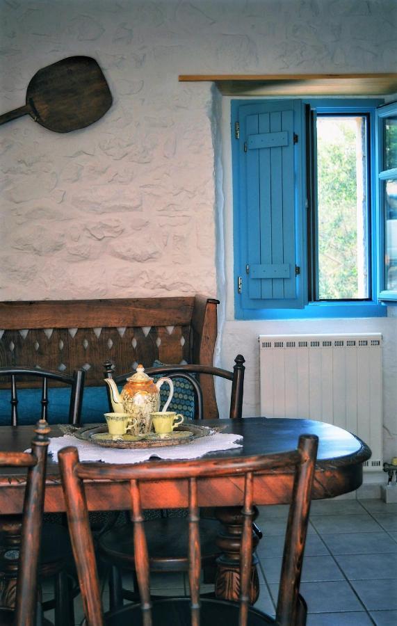 Lithos Stone Suites Areopoli Ngoại thất bức ảnh