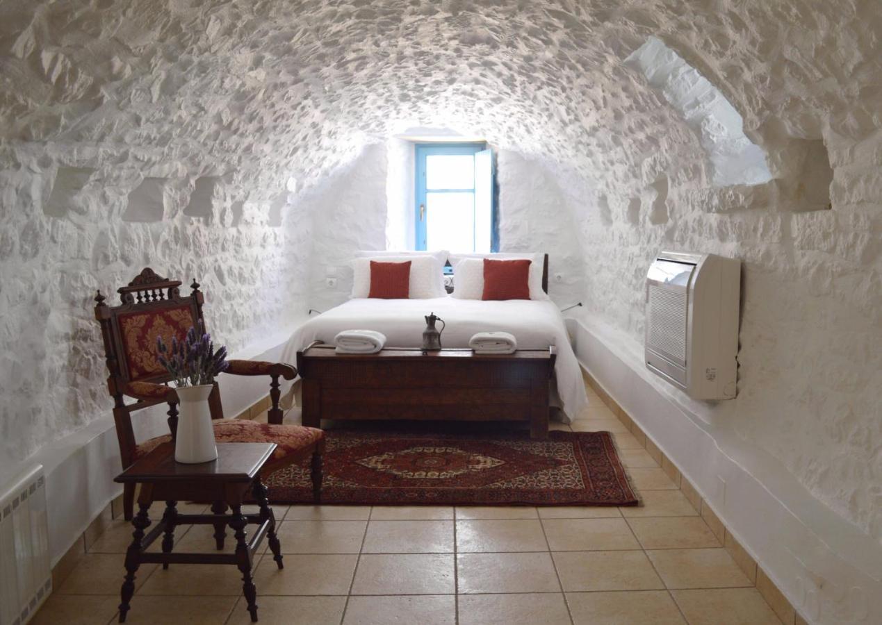 Lithos Stone Suites Areopoli Ngoại thất bức ảnh