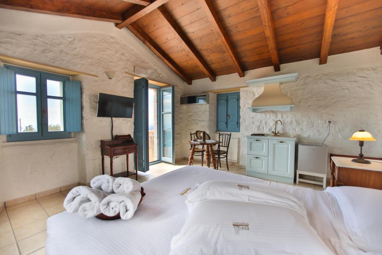 Lithos Stone Suites Areopoli Ngoại thất bức ảnh