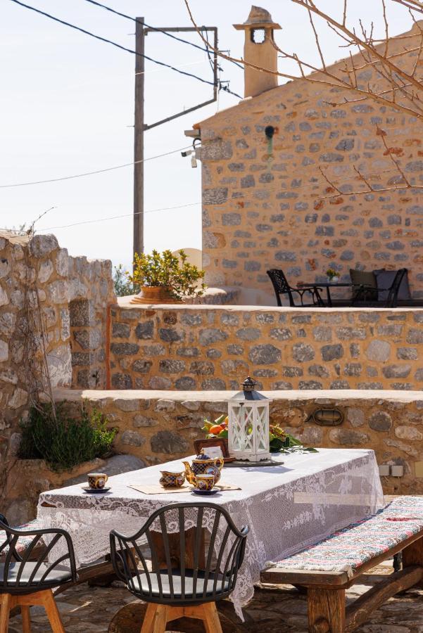Lithos Stone Suites Areopoli Ngoại thất bức ảnh