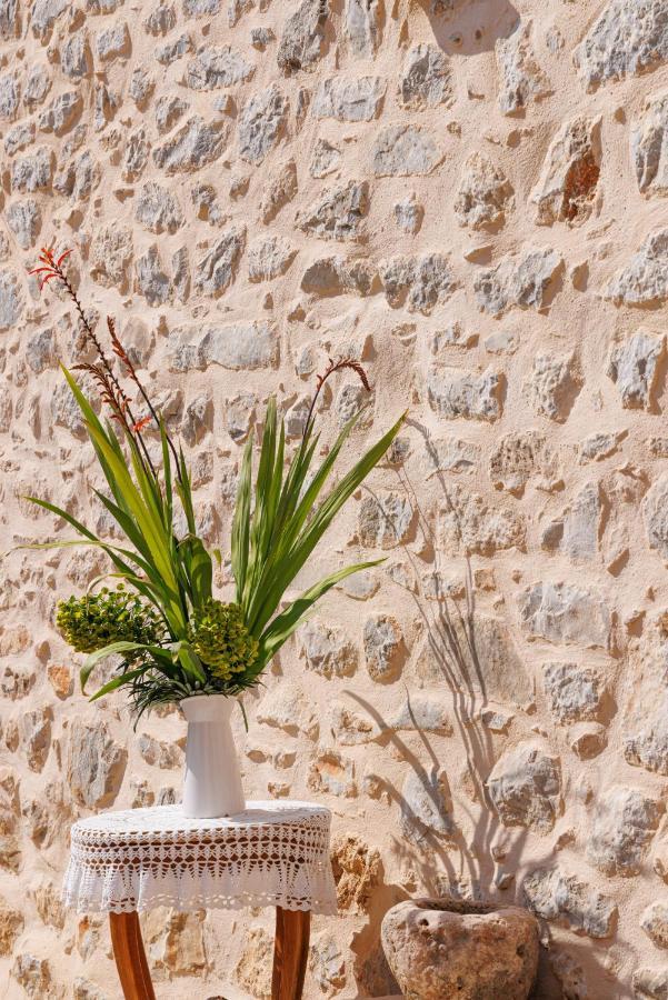 Lithos Stone Suites Areopoli Ngoại thất bức ảnh
