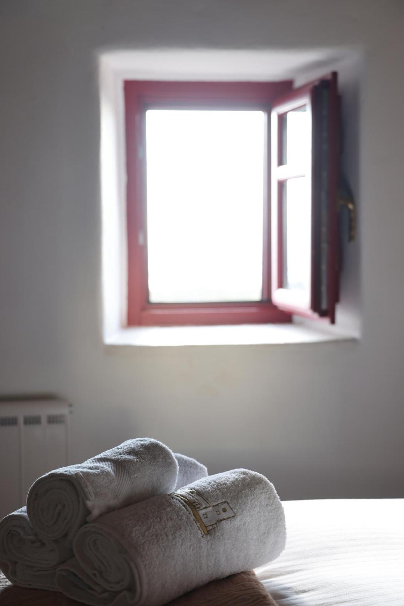 Lithos Stone Suites Areopoli Phòng bức ảnh